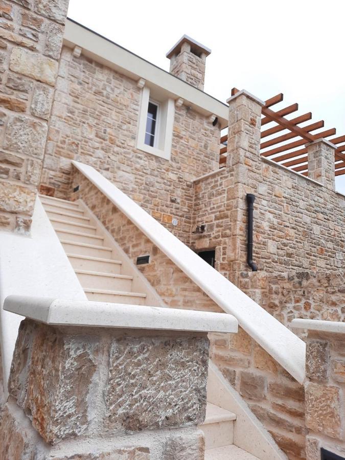 Castello Exclusive Rooms With Breakfast - By Ta Leut Agency Privlaka  Exteriör bild