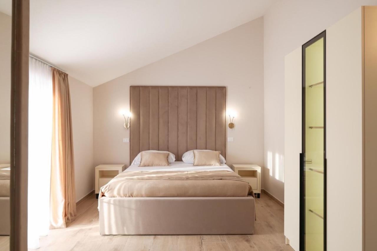 Castello Exclusive Rooms With Breakfast - By Ta Leut Agency Privlaka  Exteriör bild