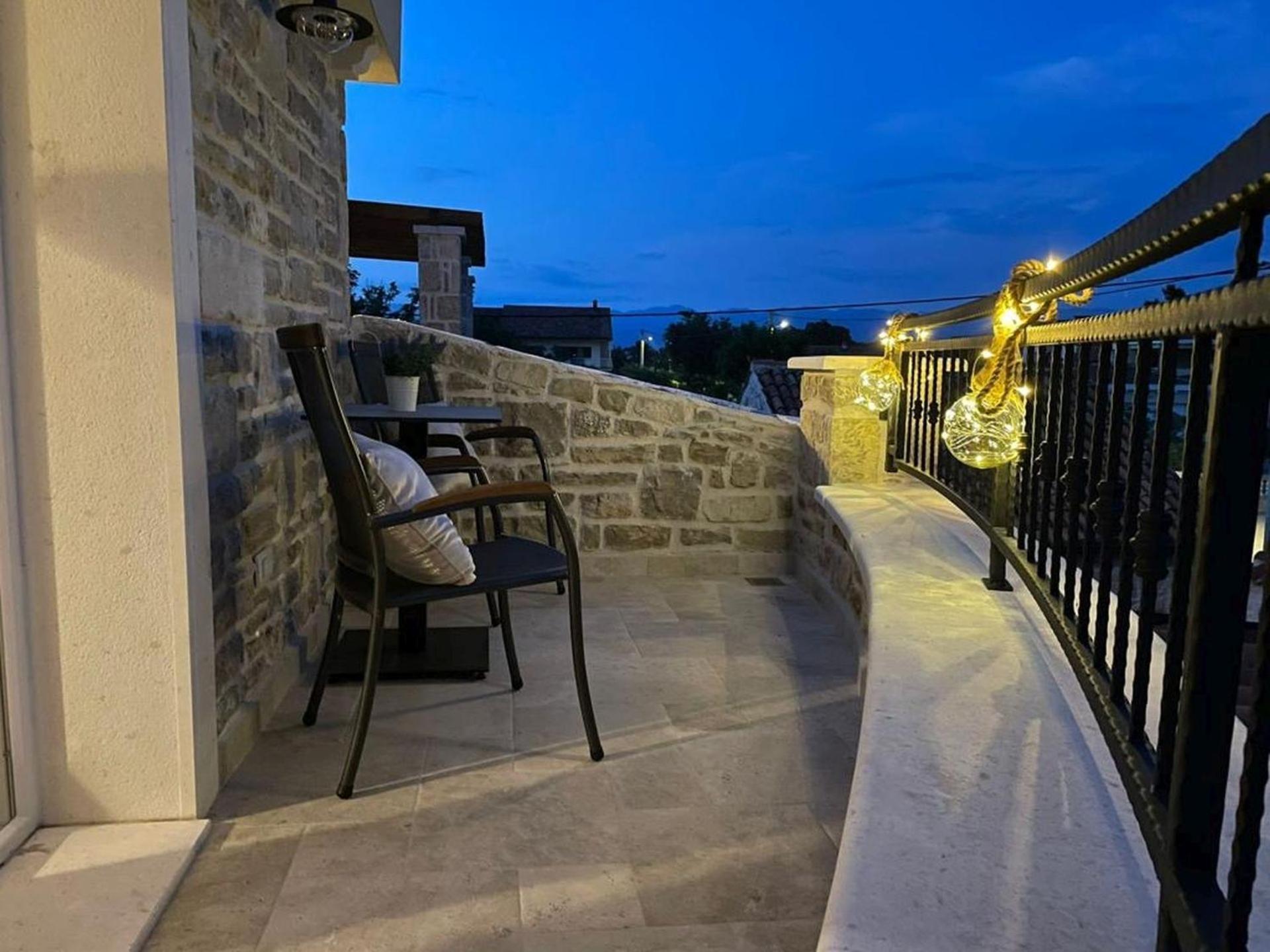 Castello Exclusive Rooms With Breakfast - By Ta Leut Agency Privlaka  Exteriör bild